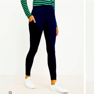 Lou & Grey Side pocket leggings